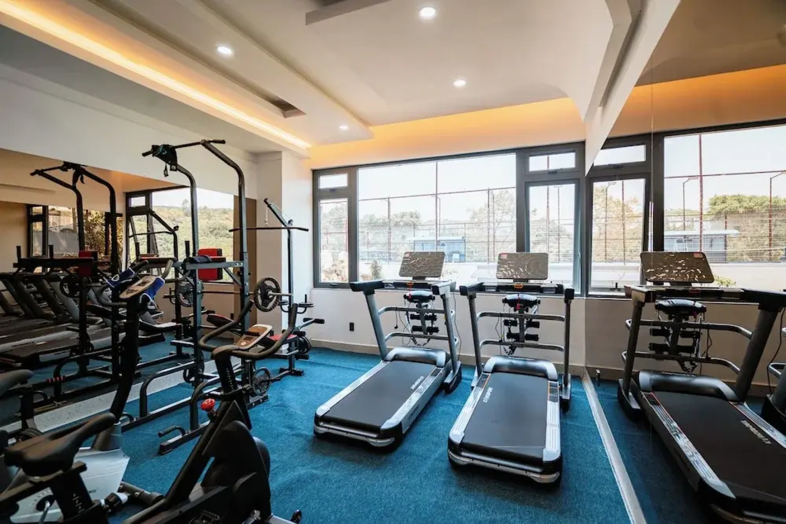 Hoang Thien Homestay & Sport