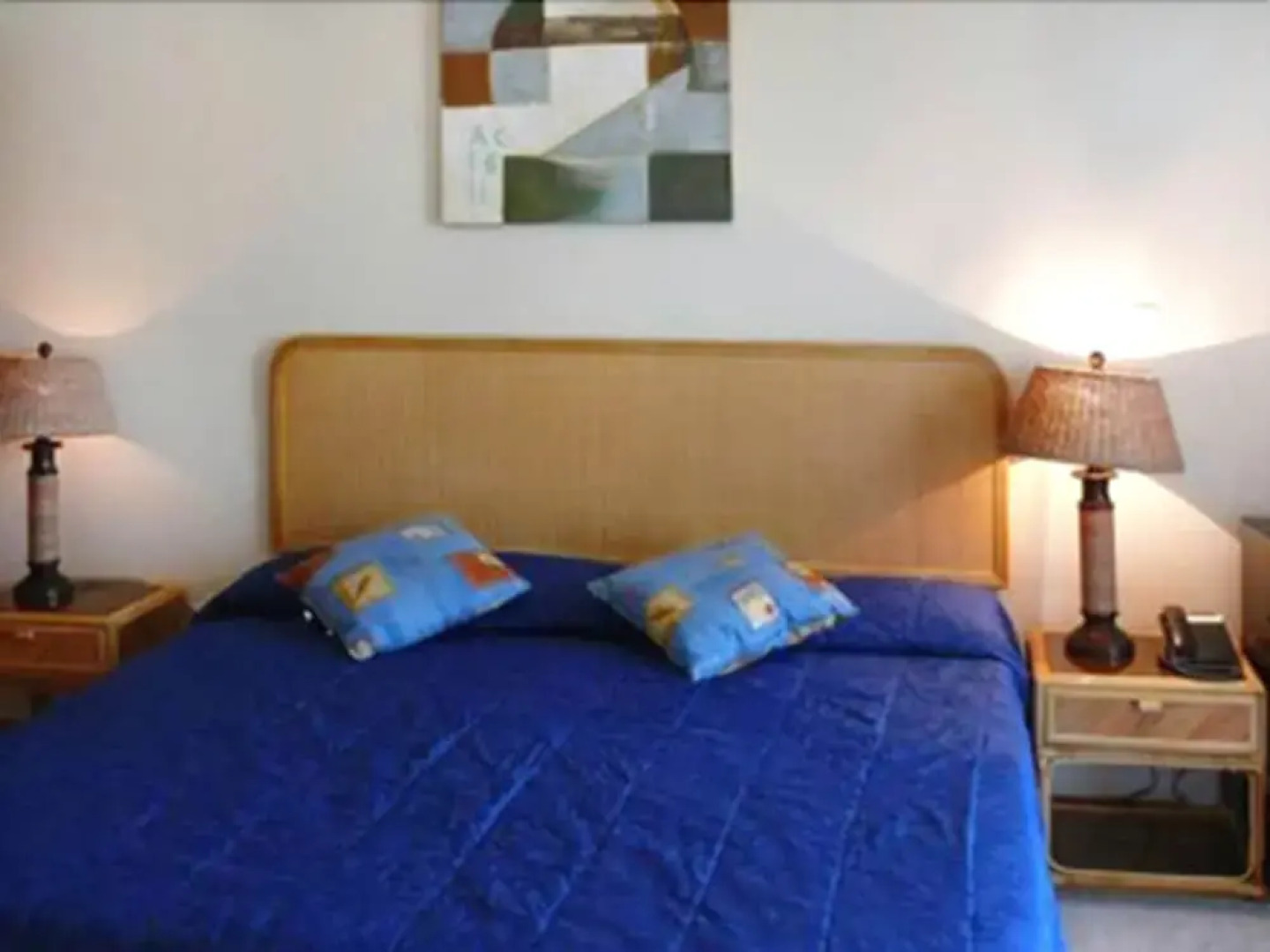 Hotel Miramar Suites