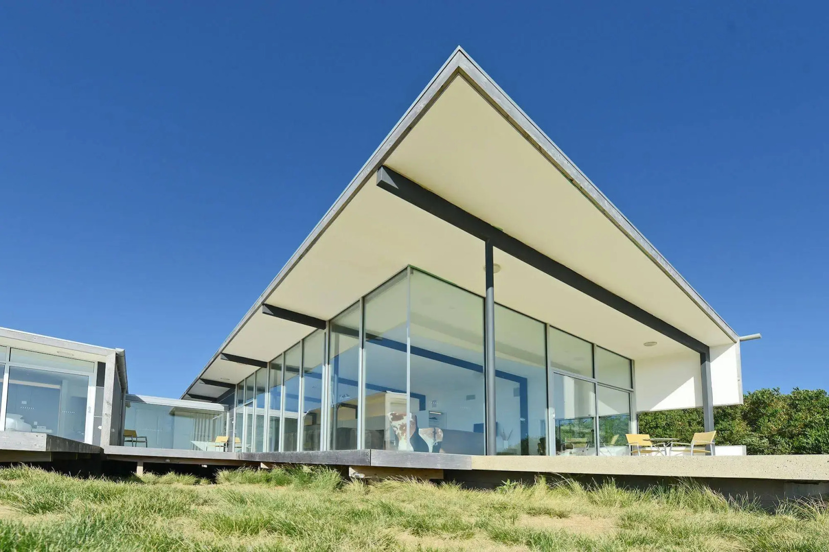 Cloudy Bay Beach House