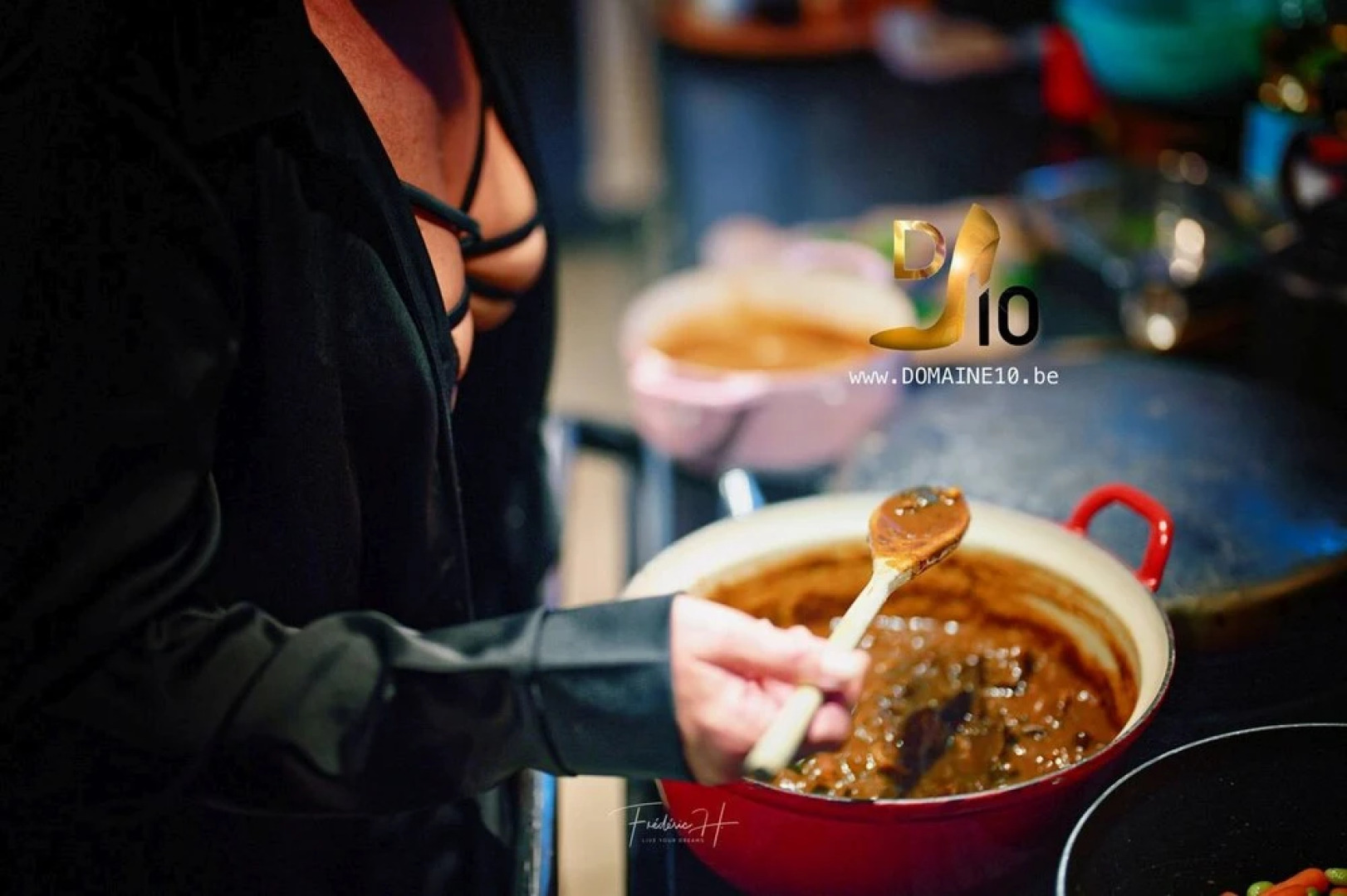 Love Hotel Domaine 10