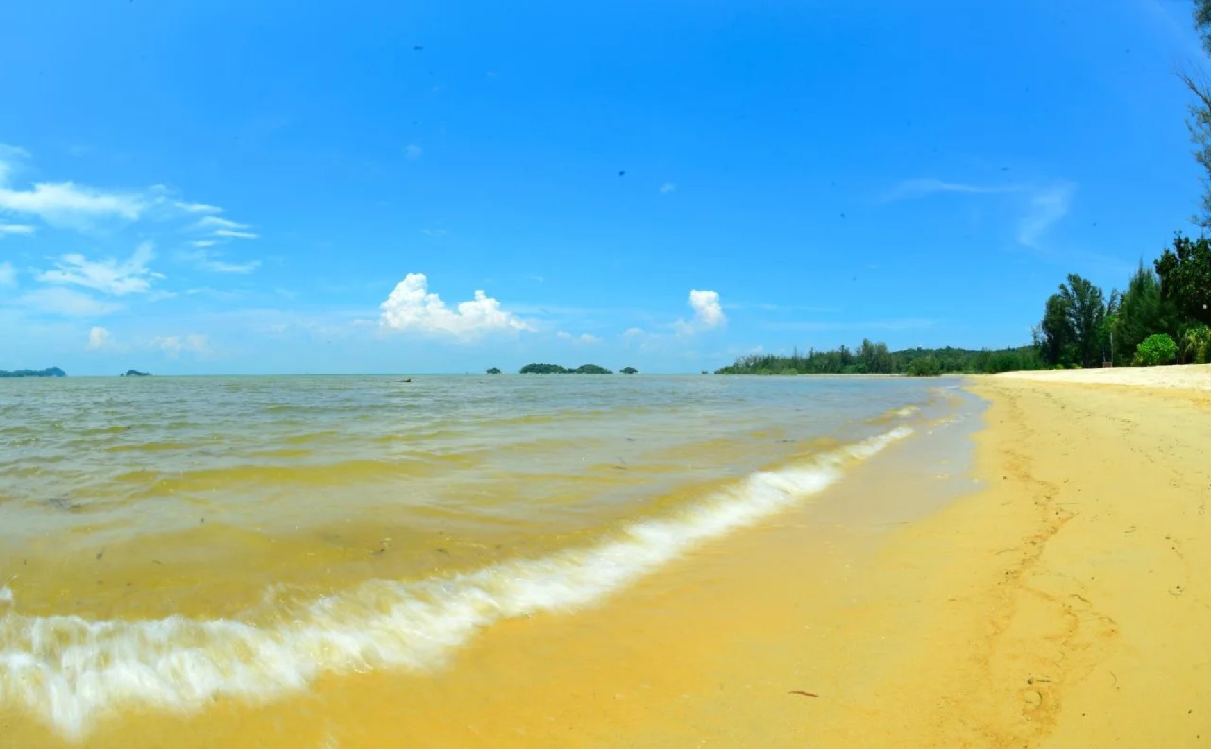 Pantai Indah Lagoi Bintan