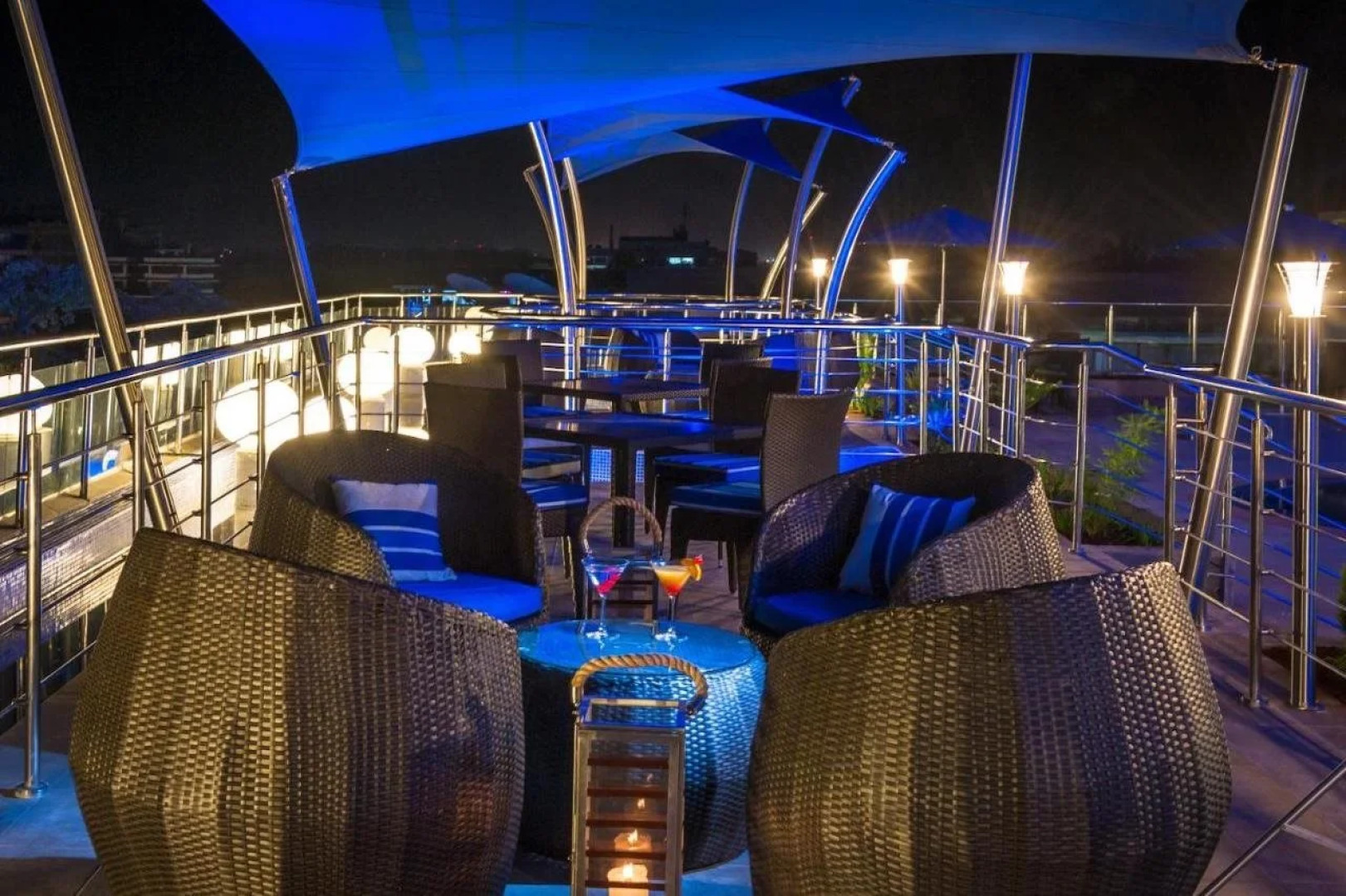 Acacia Premier Hotel