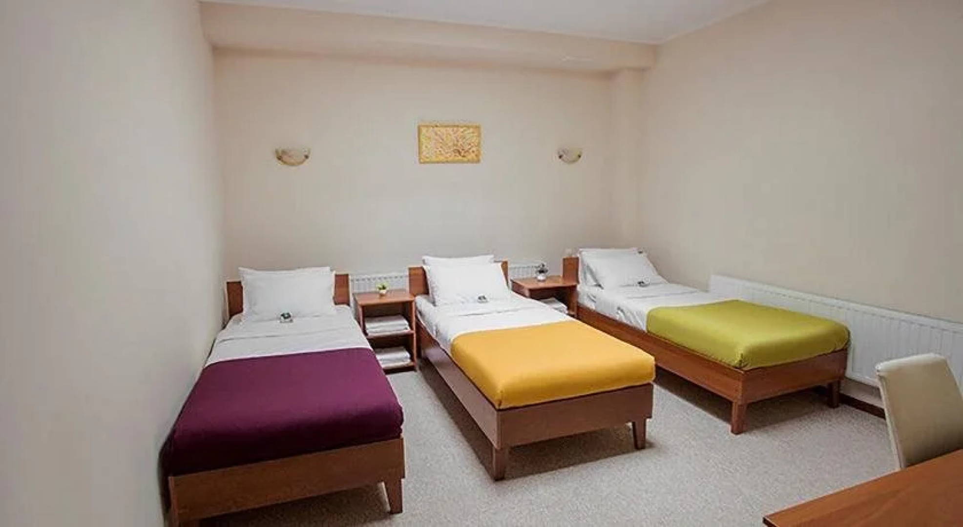 Kapu$ta Hotel