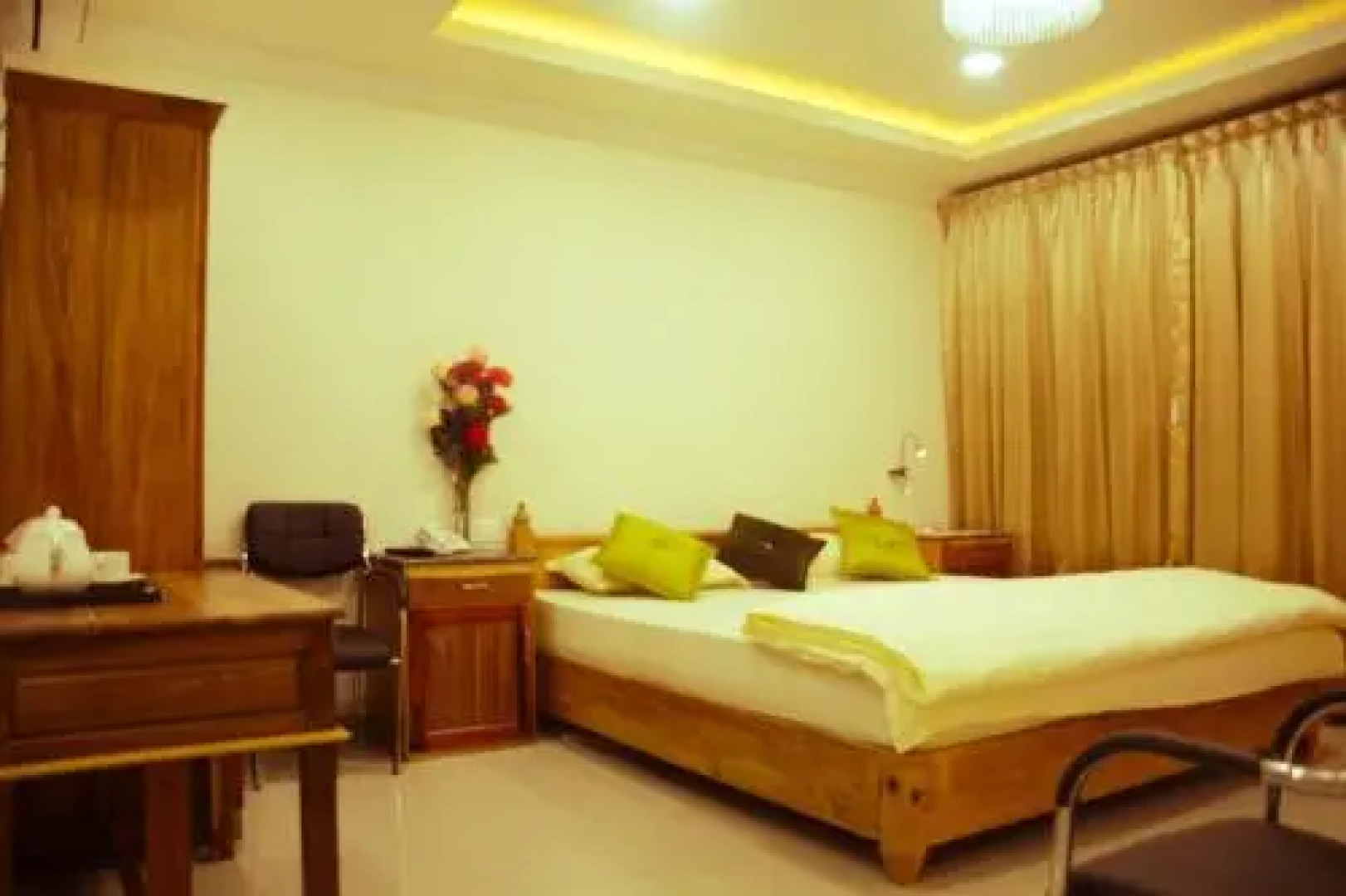 Lotus Hotel & Resorts