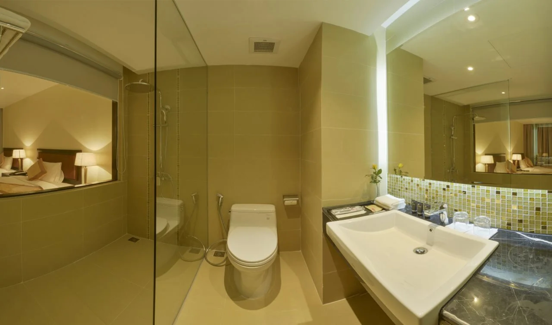 Red River View Hotel