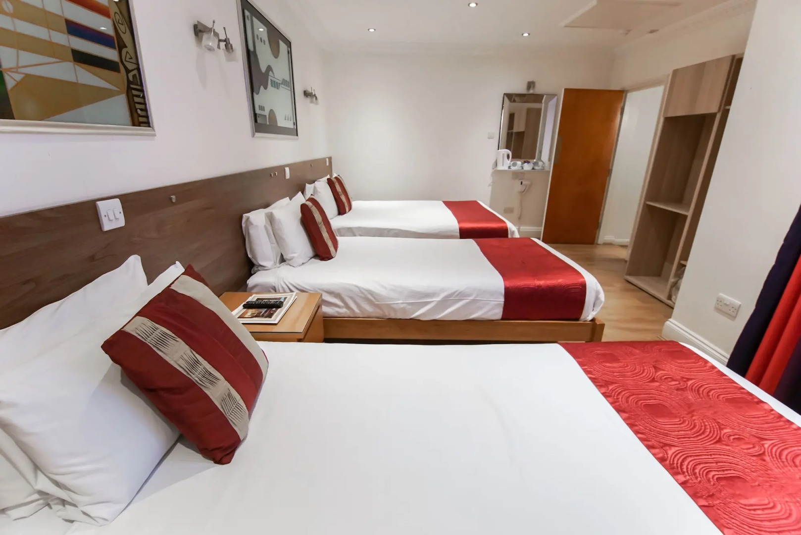 Abbey Court, Hyde Park Hotels