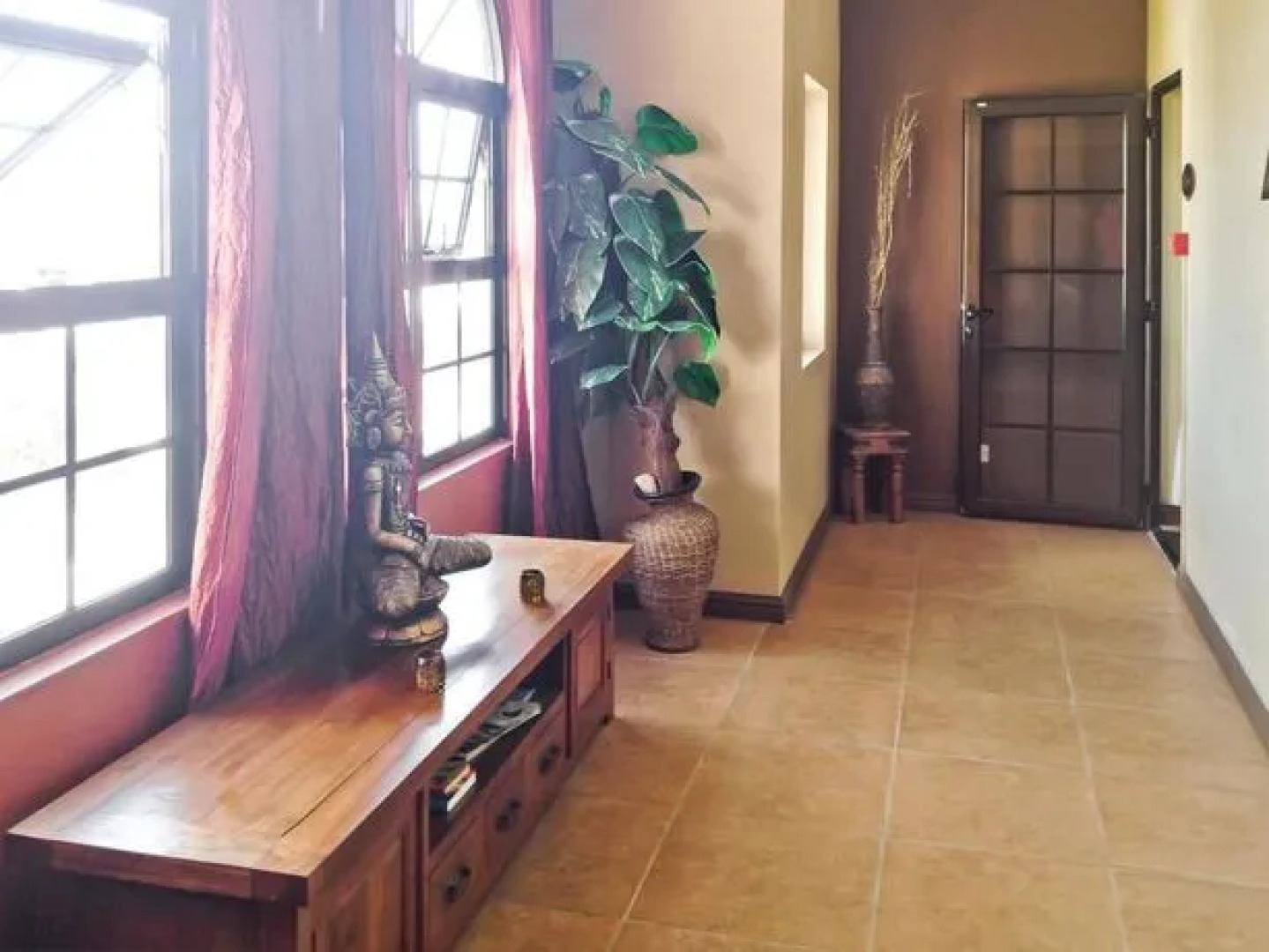 Fantastic flat near the sea