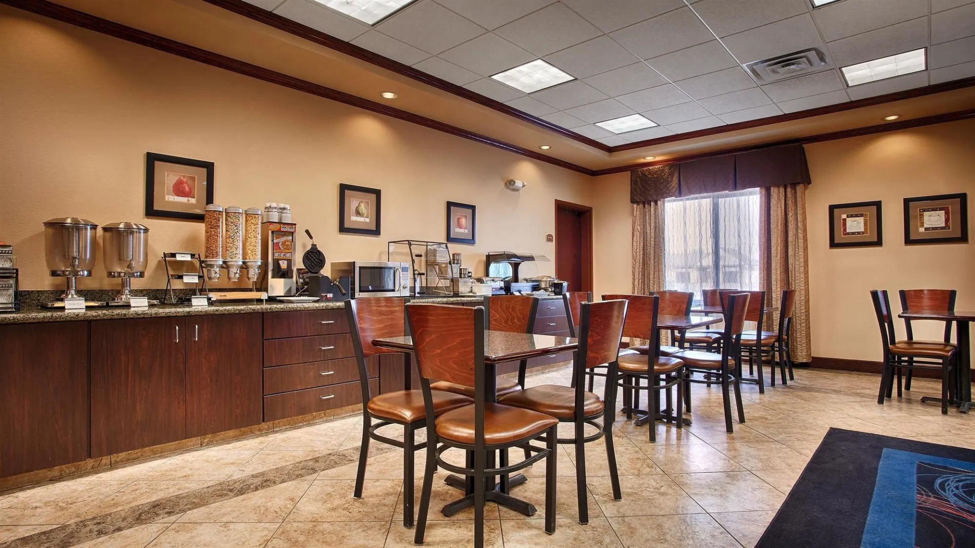 Best Western Lamesa Inn & Suites