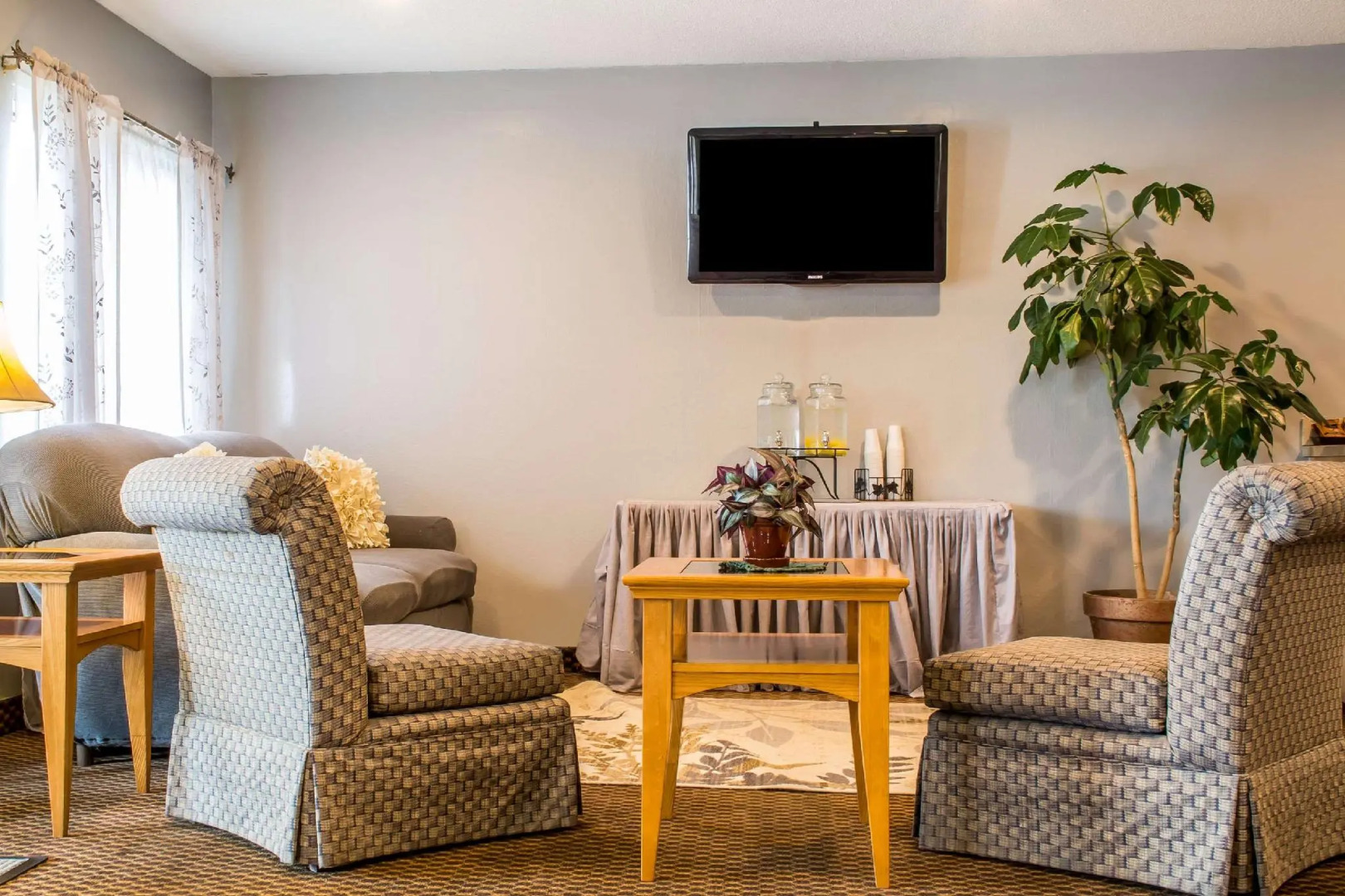 Econo Lodge Painted Post - Corning