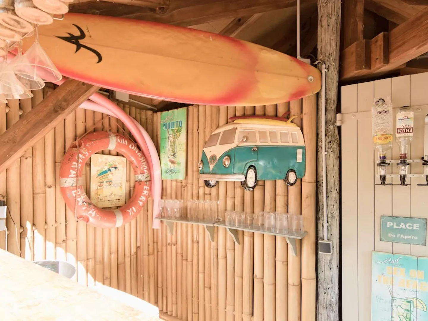 Lush Mansion in Lacapelle-marival With Jacuzzi