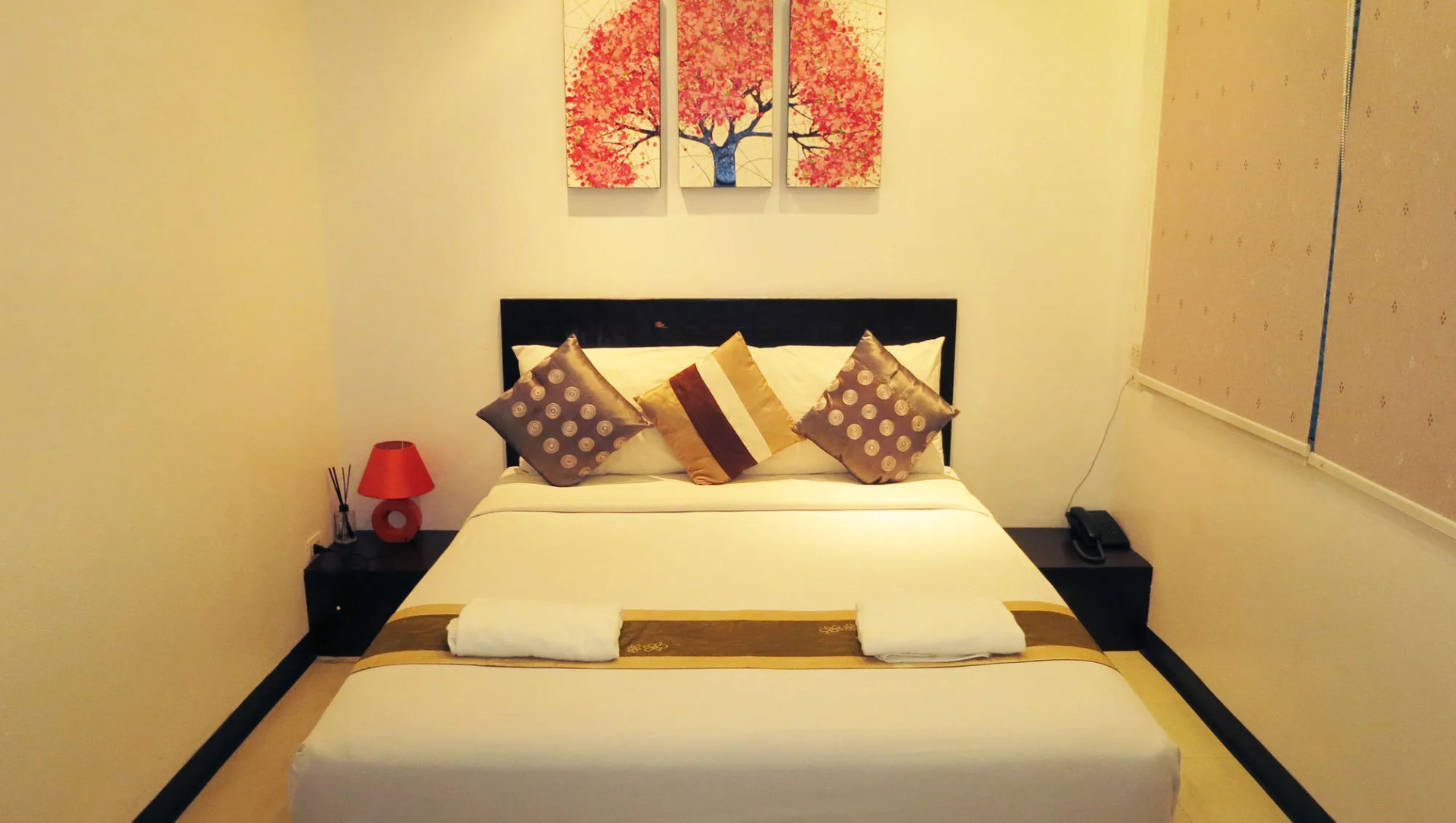 Queen Boutique Hotel