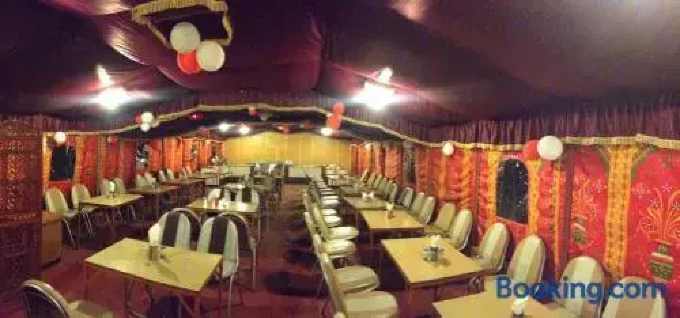 New Zenith Group of Houseboats