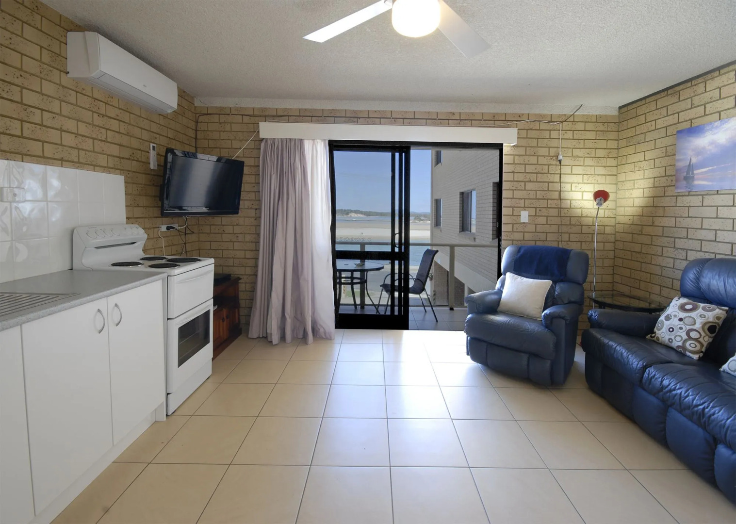 Marcel Towers Holiday Apartments