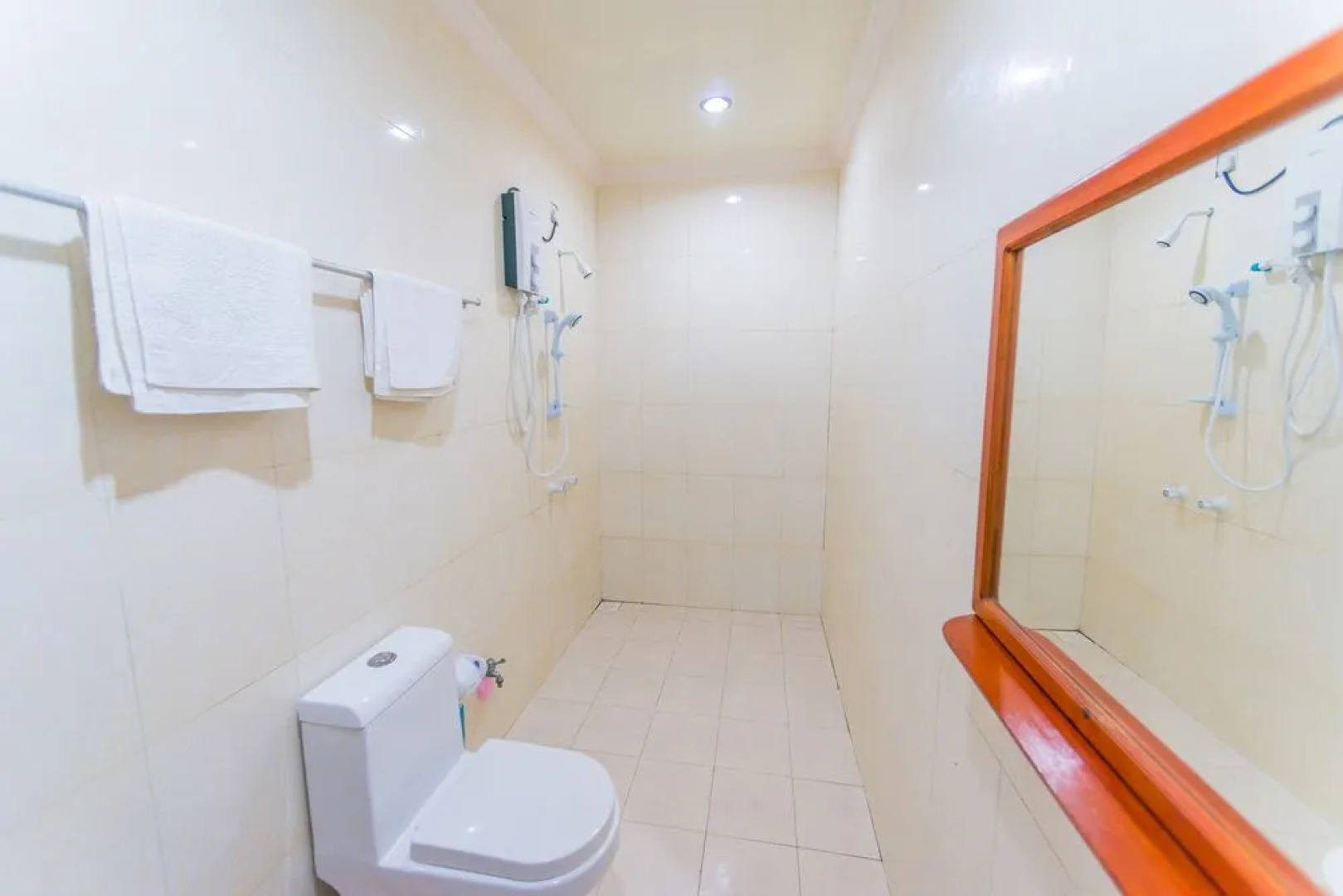 Mala Boutique Dhangethi