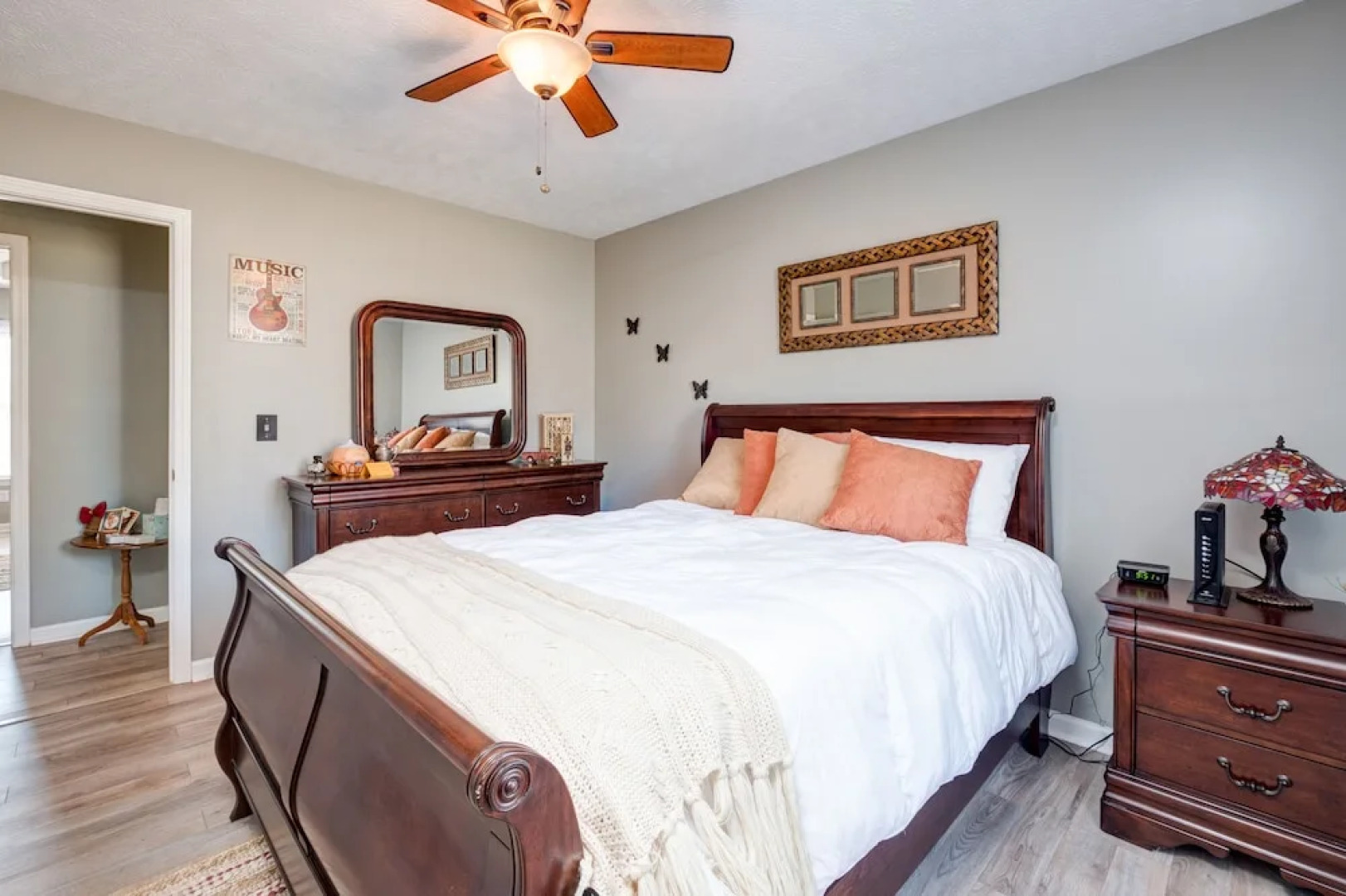 720 Veneta View Home