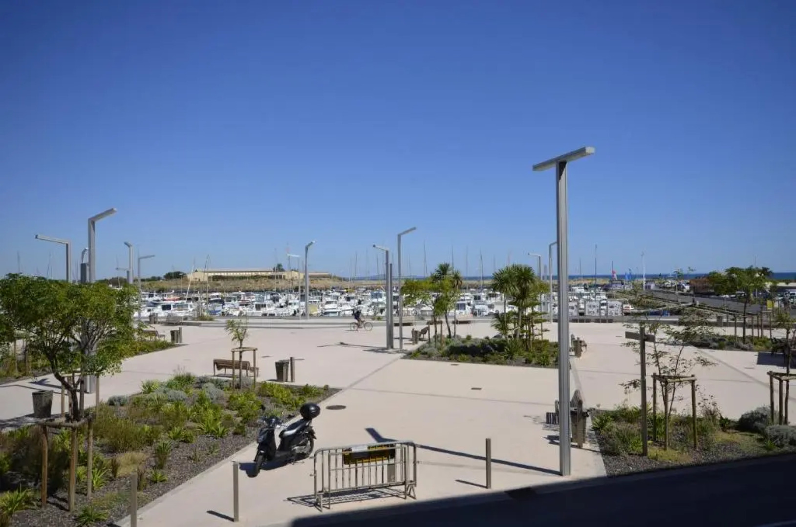 Studio Vue Port Et Mer