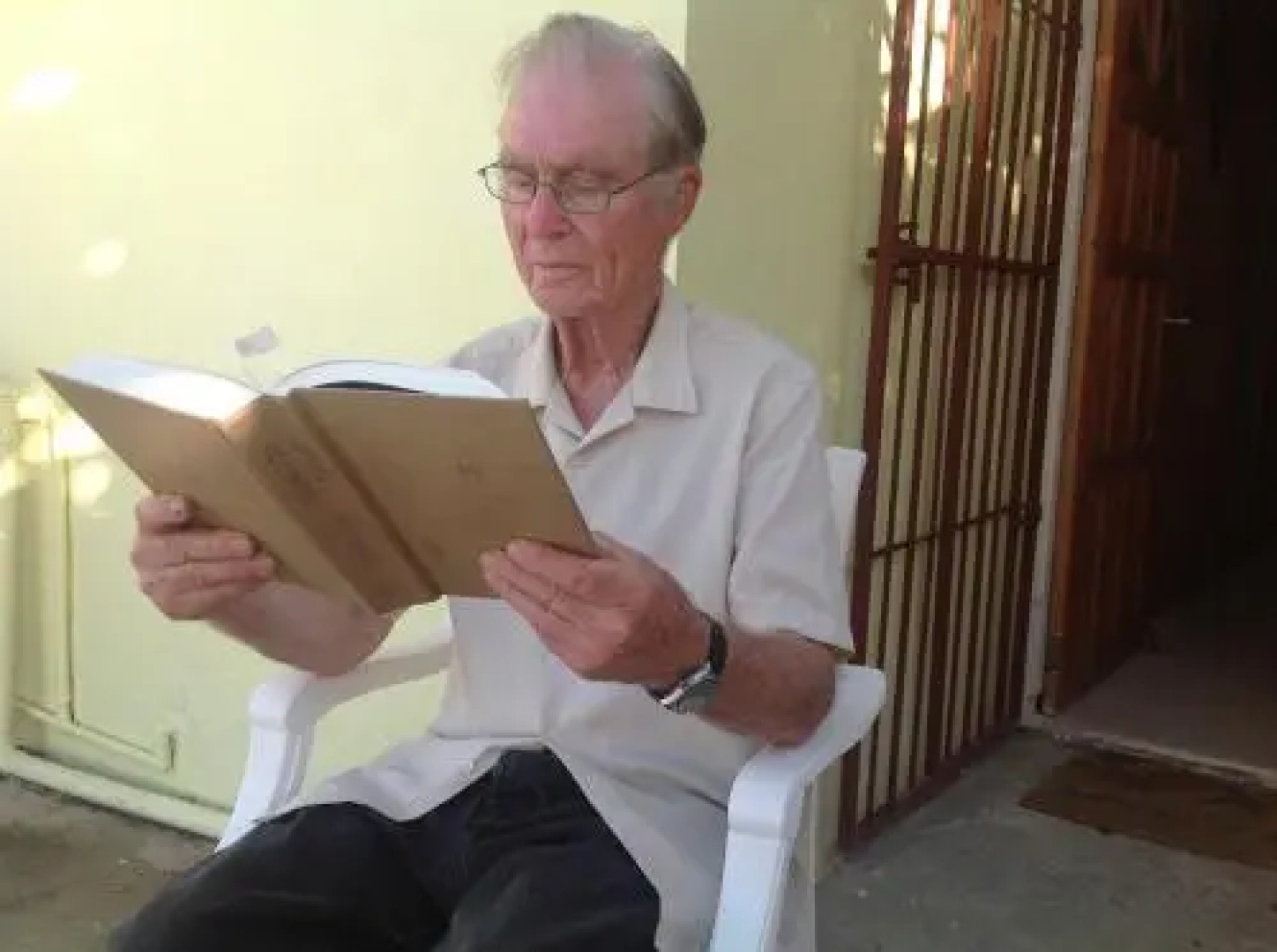 Rainbow Beach Apartments & Rooms