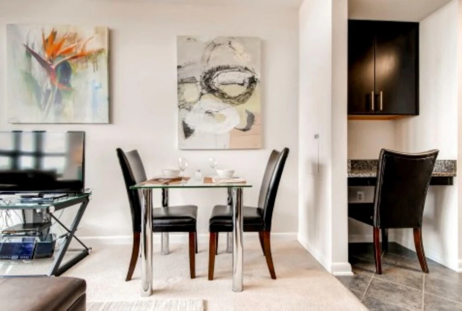 Global Luxury Suites at Fair St