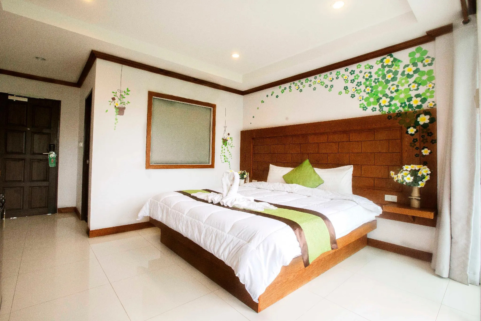 Thira Residence Patong