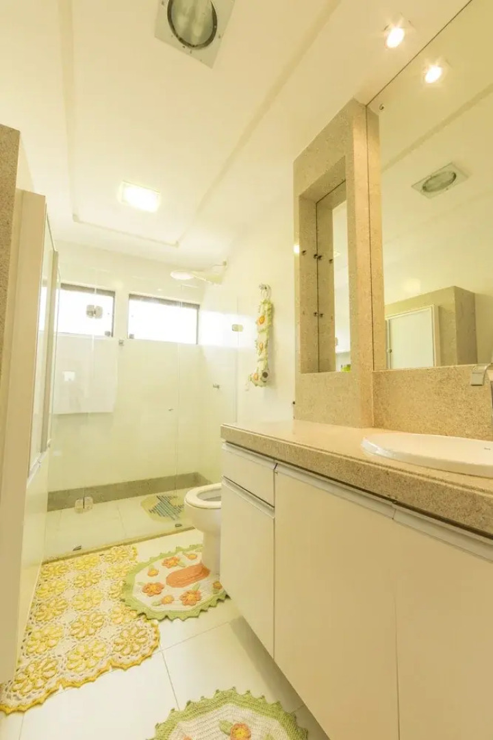 Vila com 4 Casas na Praia de Cotovelo