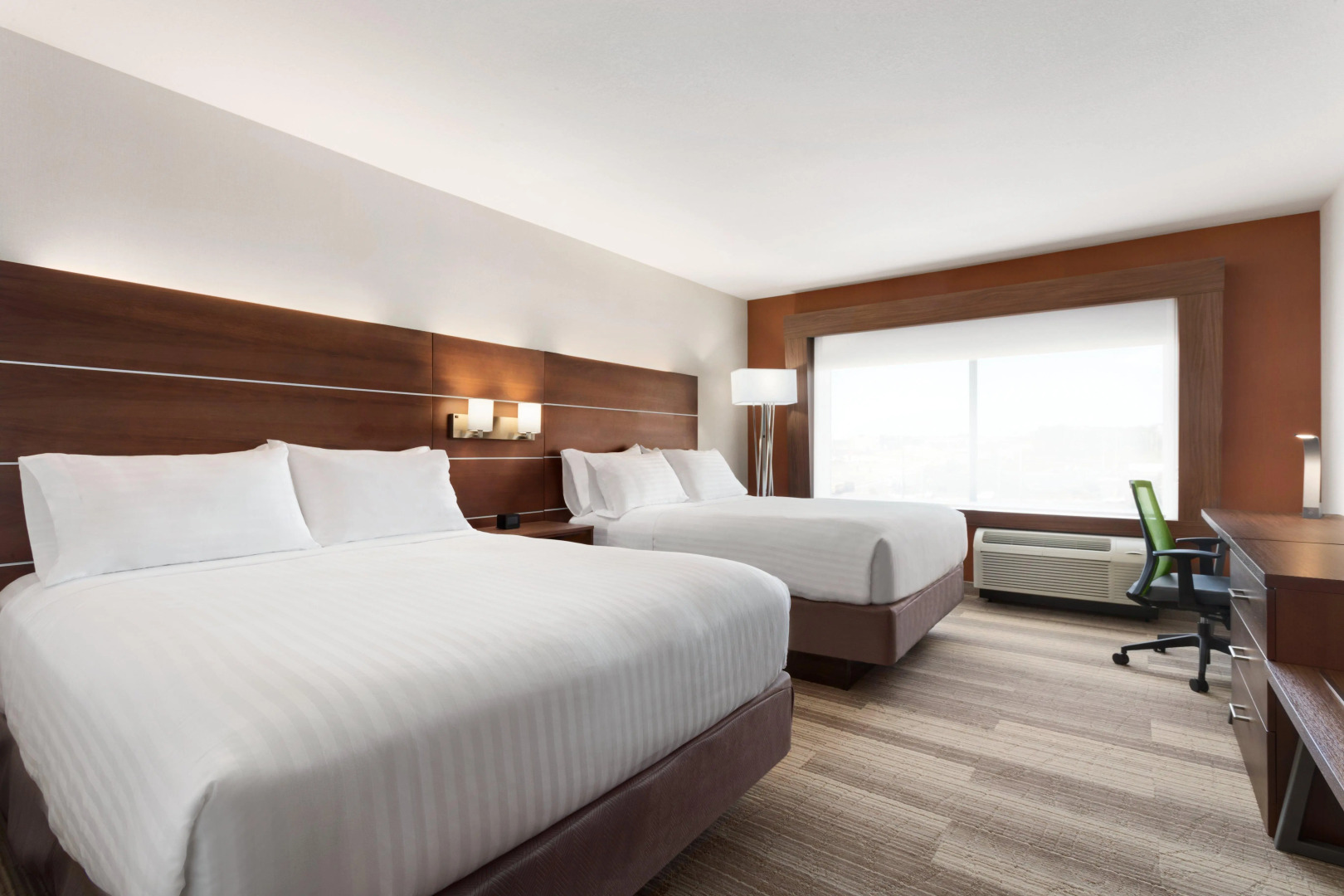 Holiday Inn Express & Suites Duluth North - Miller Hill by IHG