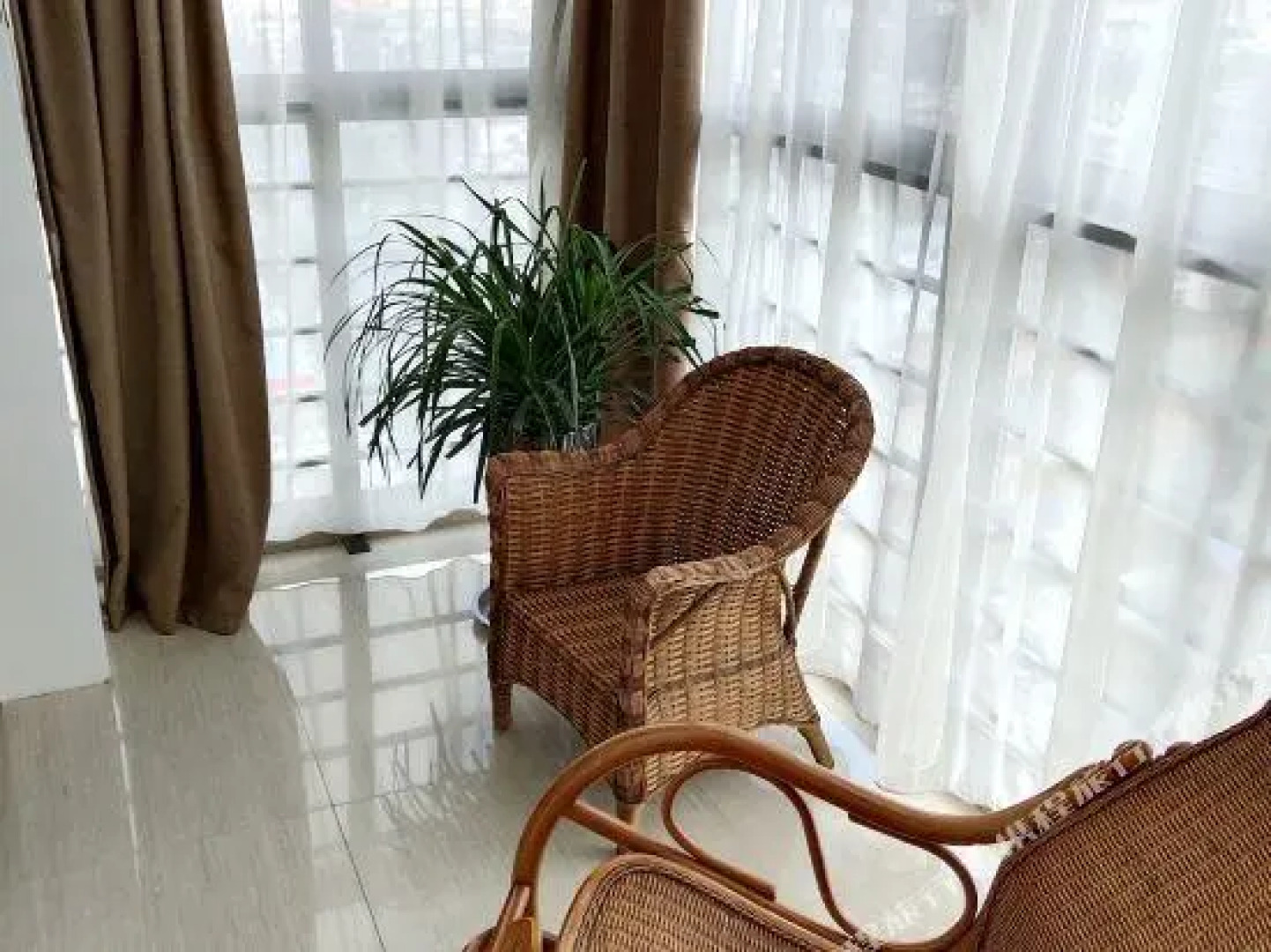 Sanhe International Hotel