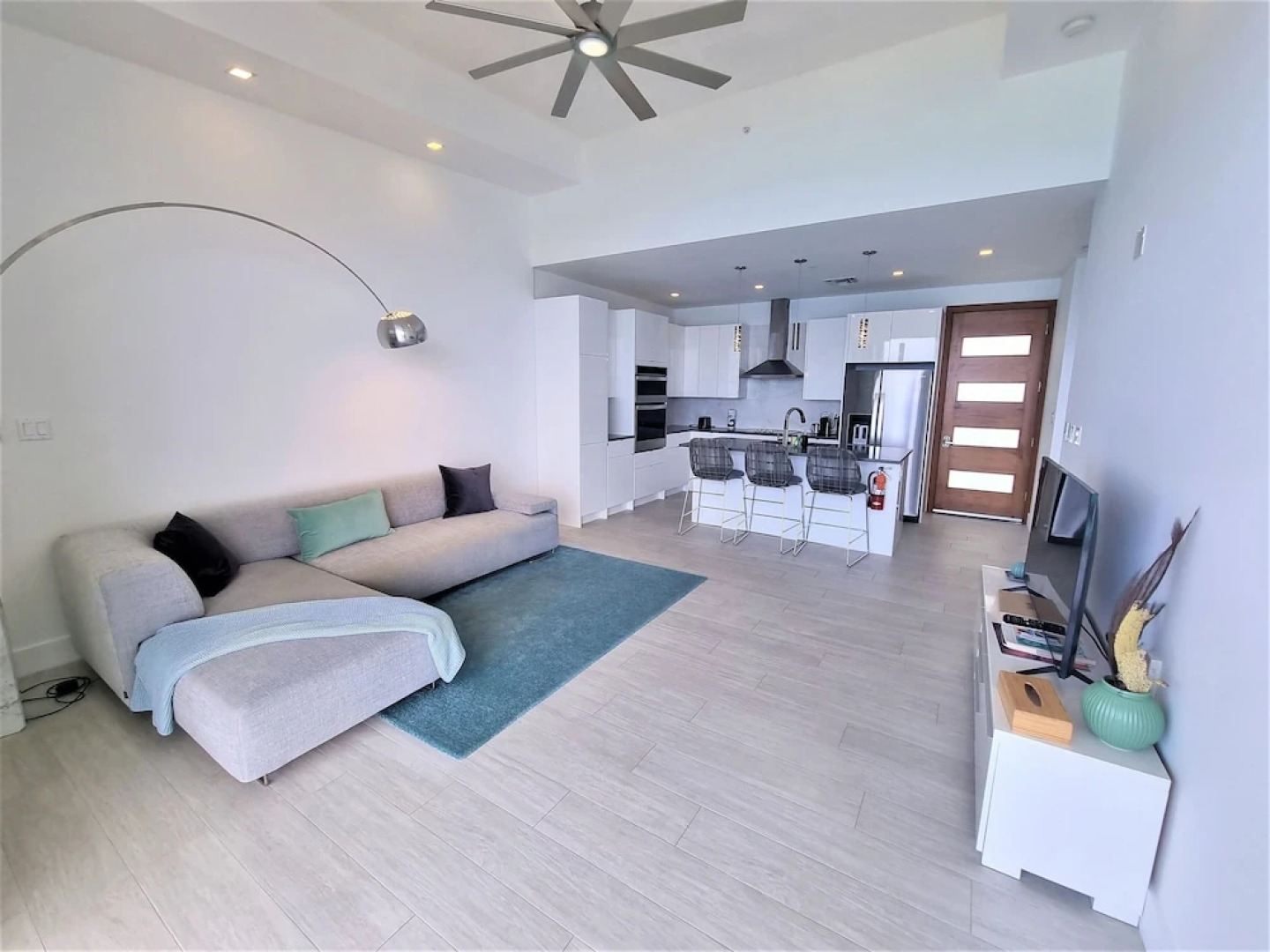 Lighthouse Point Residences