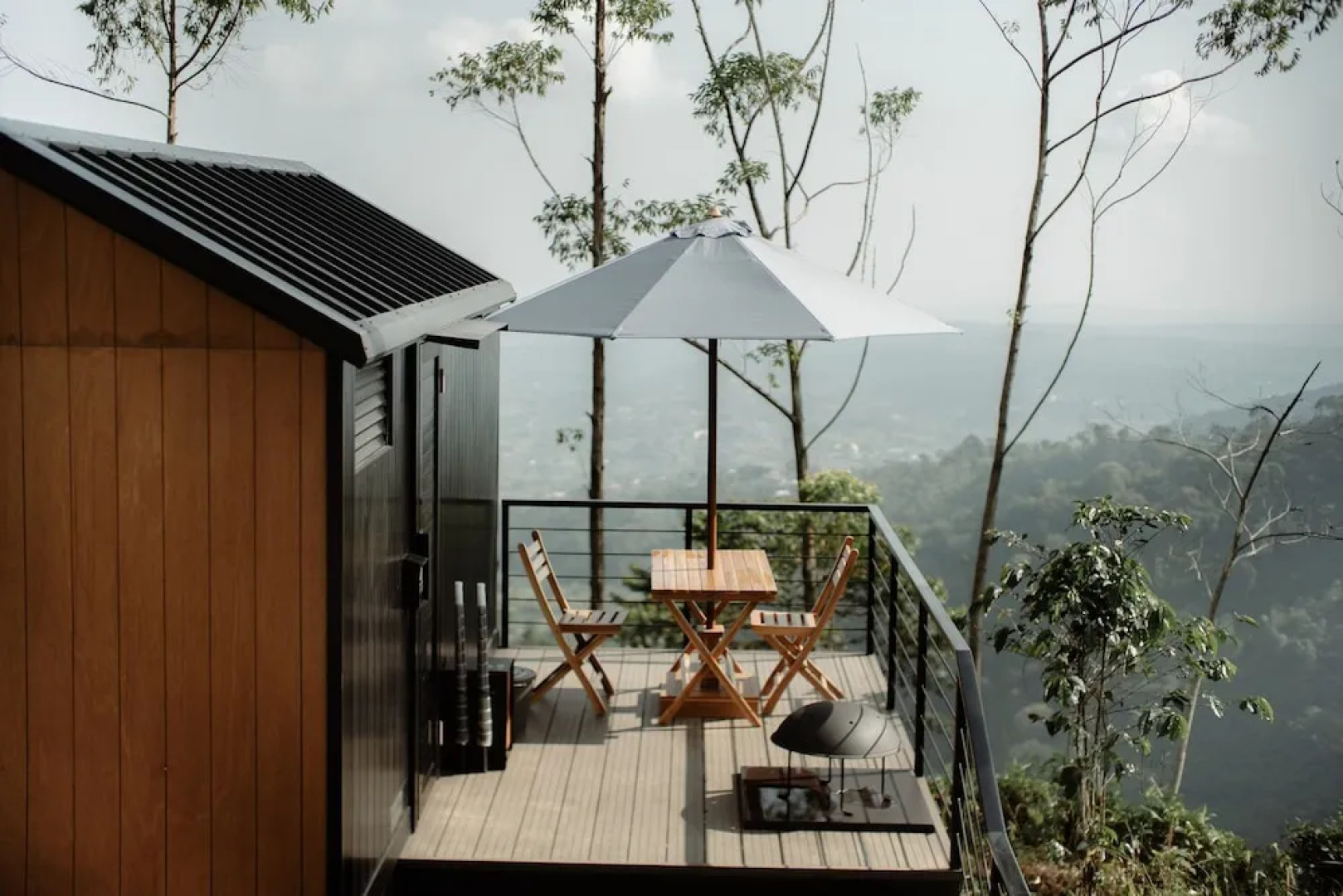 Bobocabin Dieng Pass, Batang