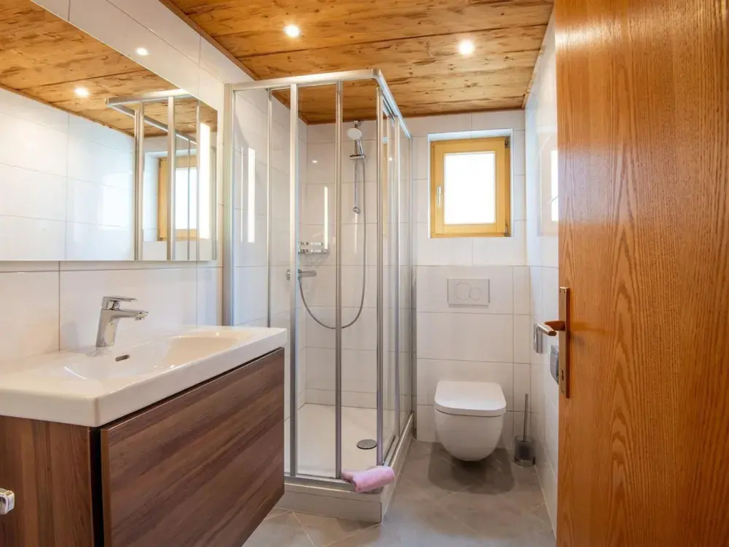 Apartment Near the Centre and ski Resort