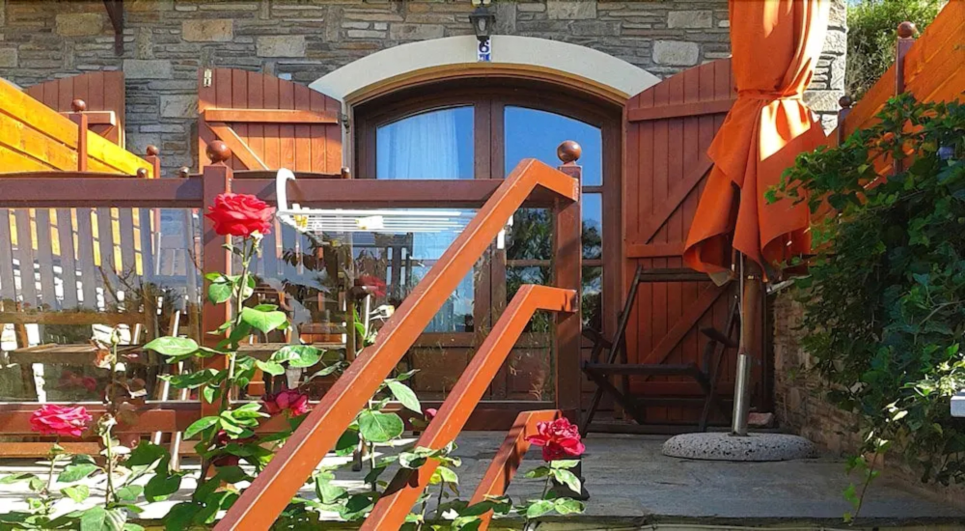 Smaragdi Luxury Apartments