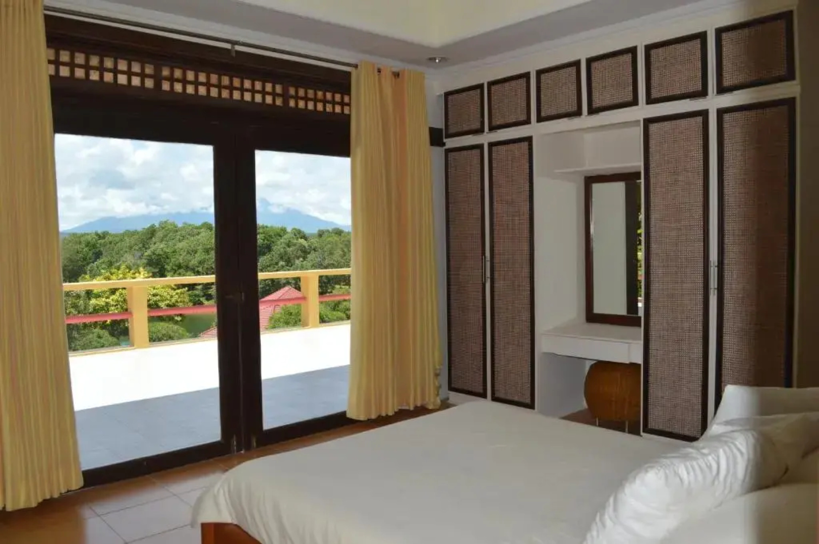 Porta Verde Resort Villas Caliraya