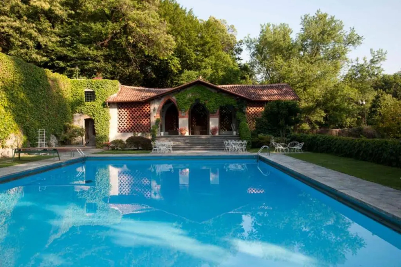 Villa La Vescogna, Historic House with Pool