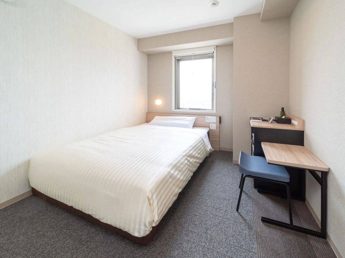 Super Hotel Iyosaijo