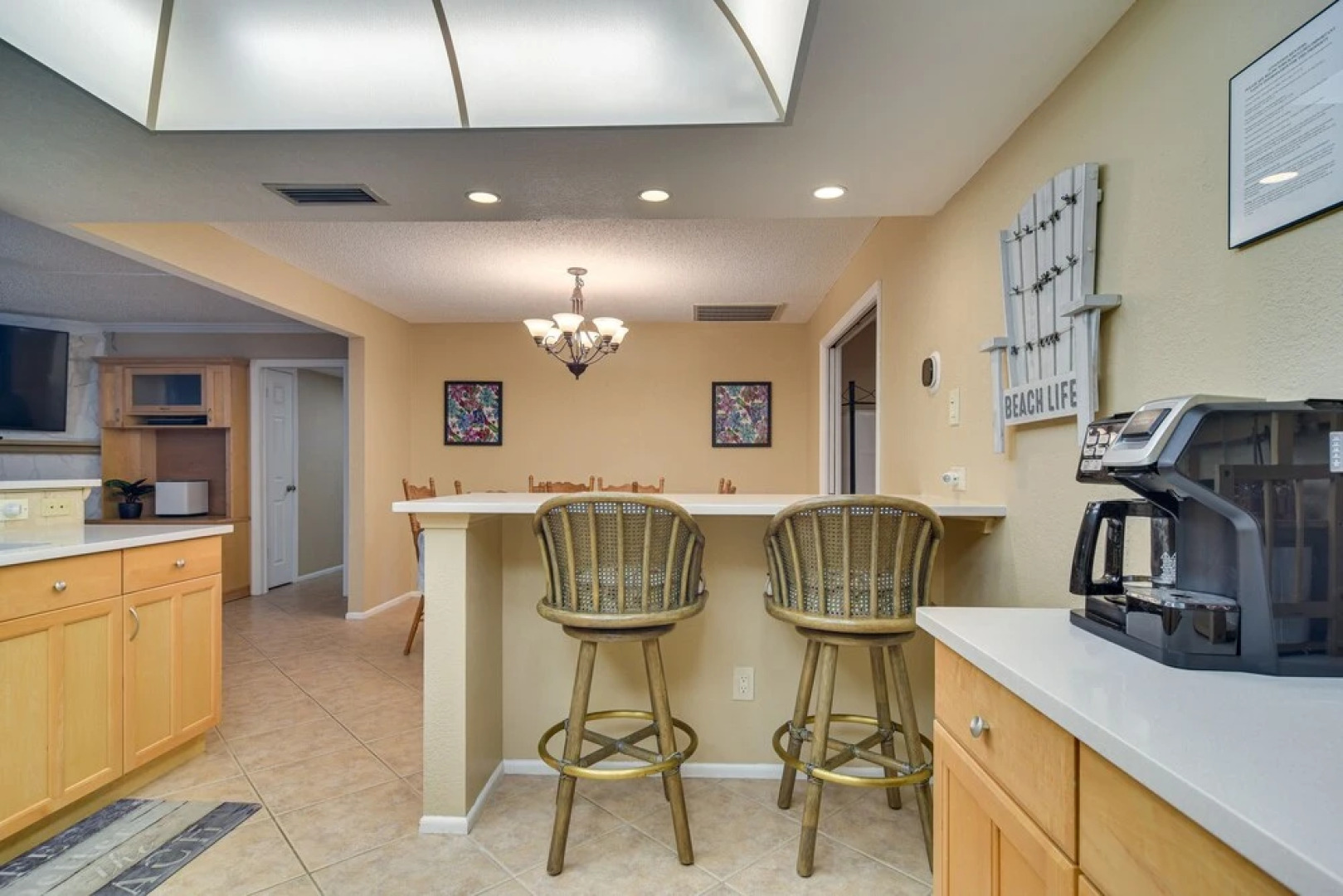 Private Pool, Slide & Treehouse: Largo Retreat