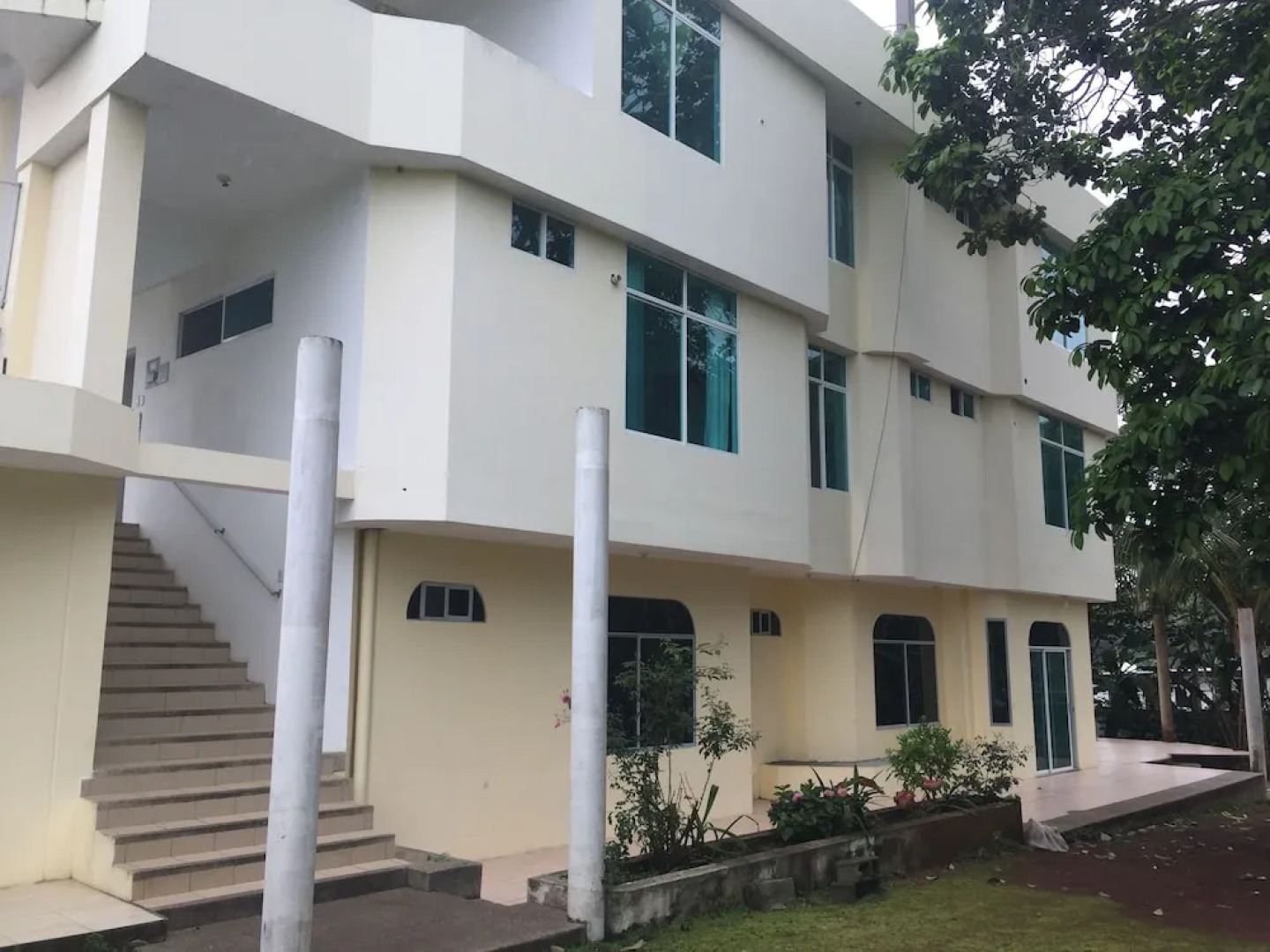 Blue Shark Galapagos Hotel