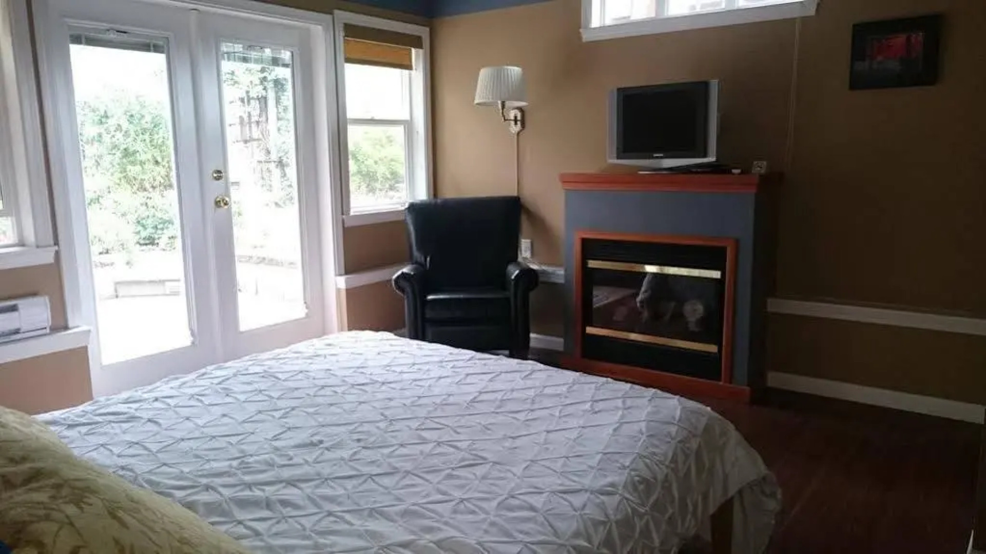 Meadowbrook Suite