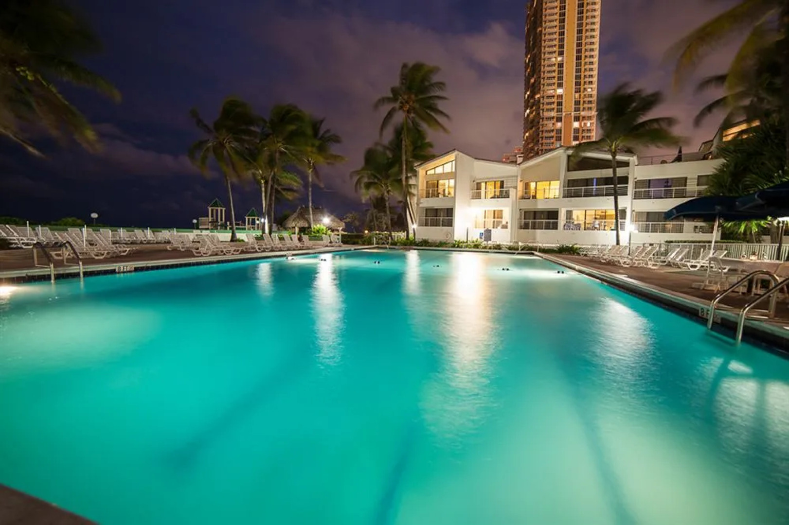 Golden Strand Ocean Villa Resort