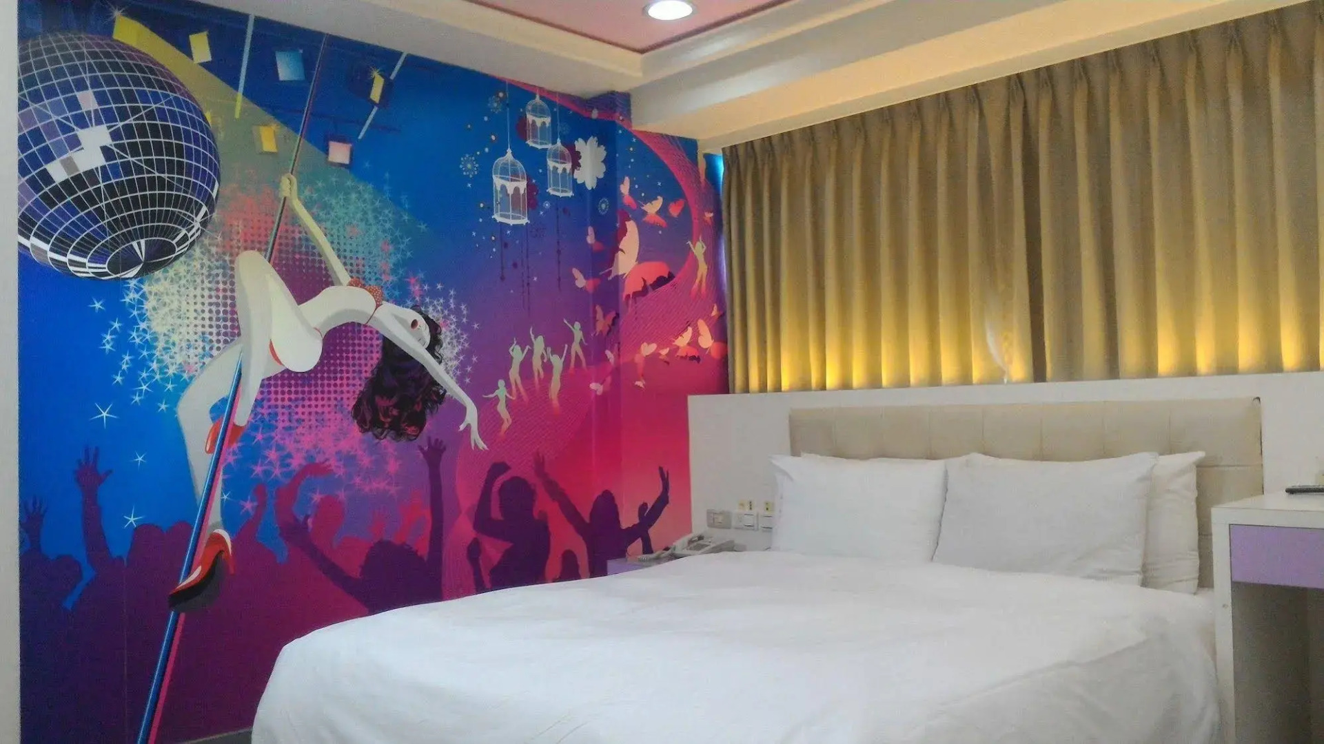 Beethoven Express Hotel