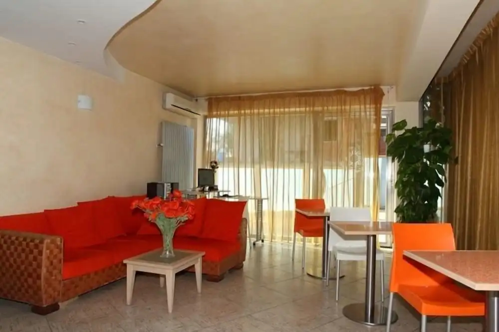 Motta Residence