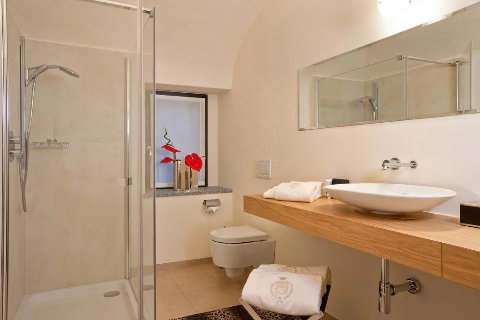 Quisigusta Miraval Suites B&B