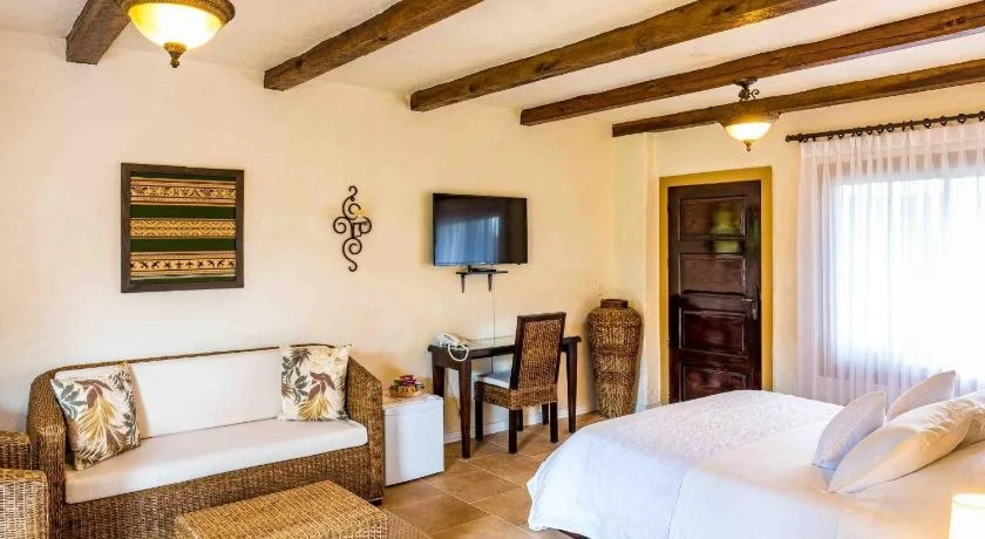 Hotel Estrella Del Monte