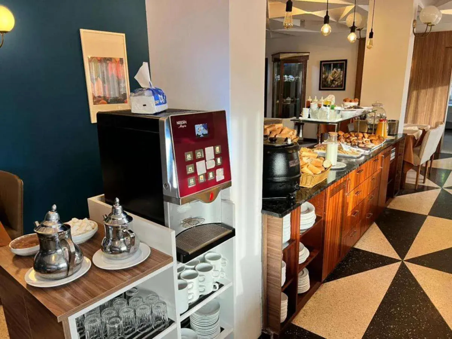 Aferni Hotel