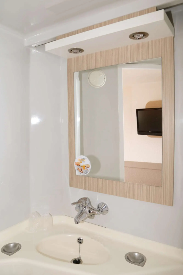 Premiere Classe Toulouse Ouest - Blagnac Aeroport