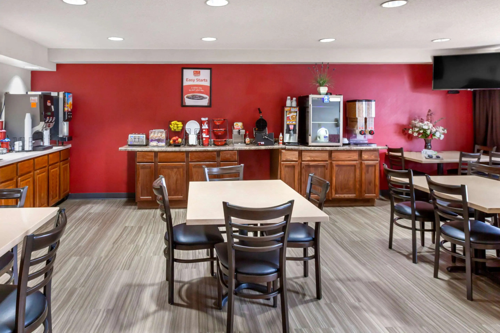 Econo Lodge Inn & Suites Oconto