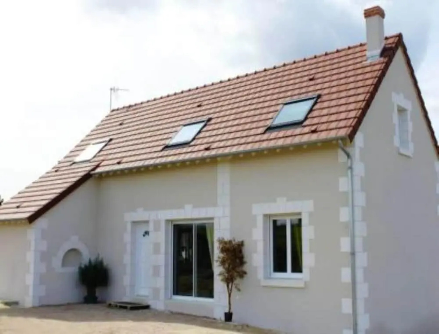 House With 2 Bedrooms in Saint Aignan, With Enclosed Garden and Wifi