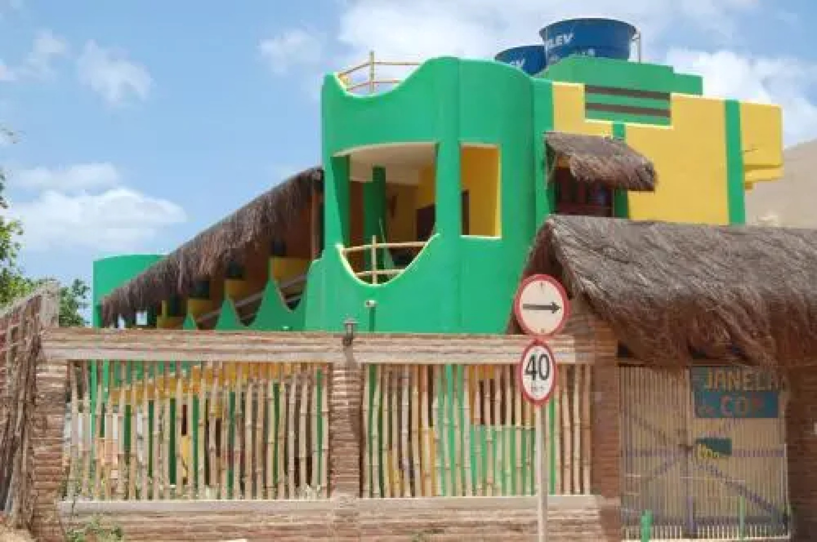 Pousada Janela da Cor