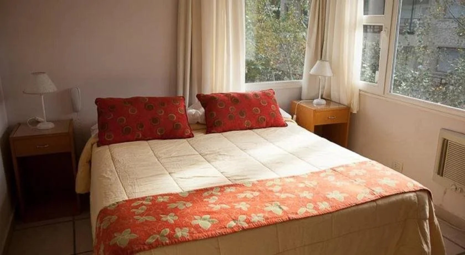 Arbol del Cielo Carilo