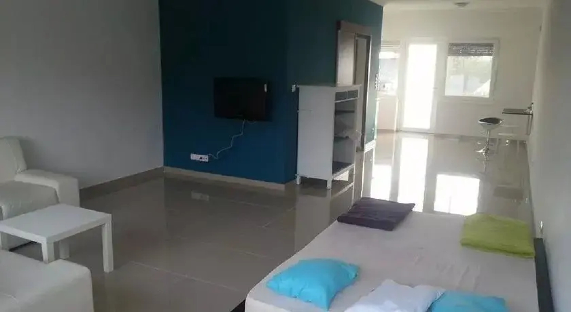 Vivien Balatoni Stúdió Apartmanok