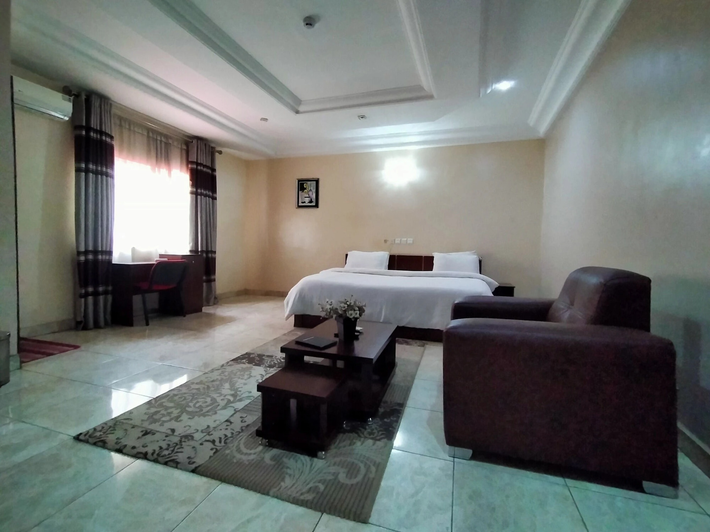 Laps New World Hotel