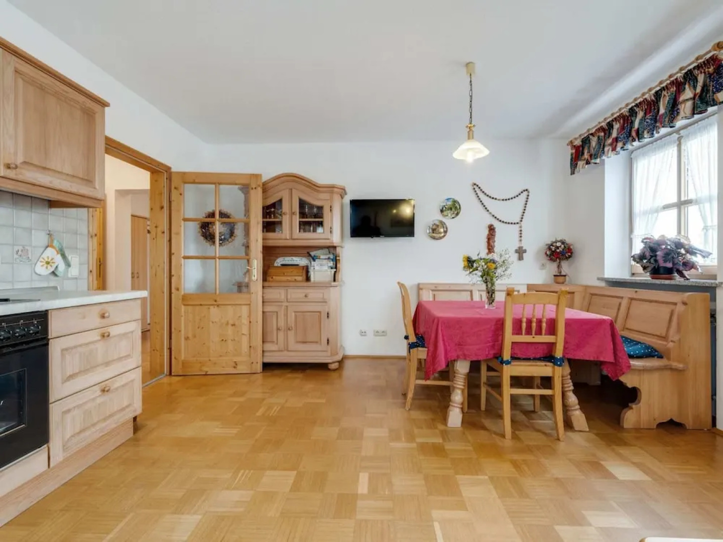 Apartment With all Amenities, Garden and Sauna
